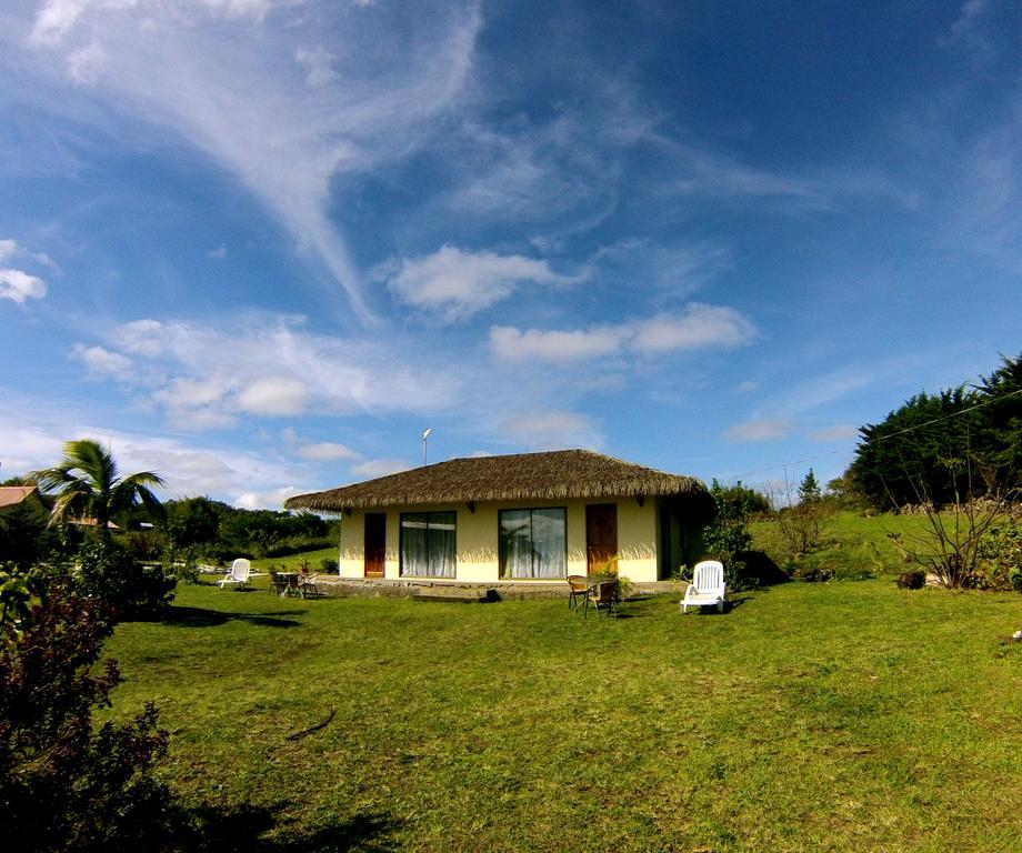 Cabañas Honu Nui Villa Hanga Roa Exterior foto